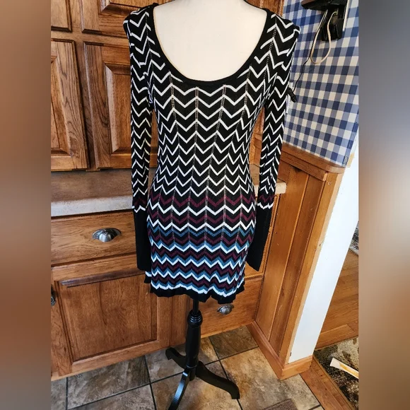 White House Black Market | Dresses | White House Black Market Chevron Knit Dress Size S | Poshmark White House Black Market | Dresses | White House Black Market Chevron Knit Dress Size S | Poshmark
